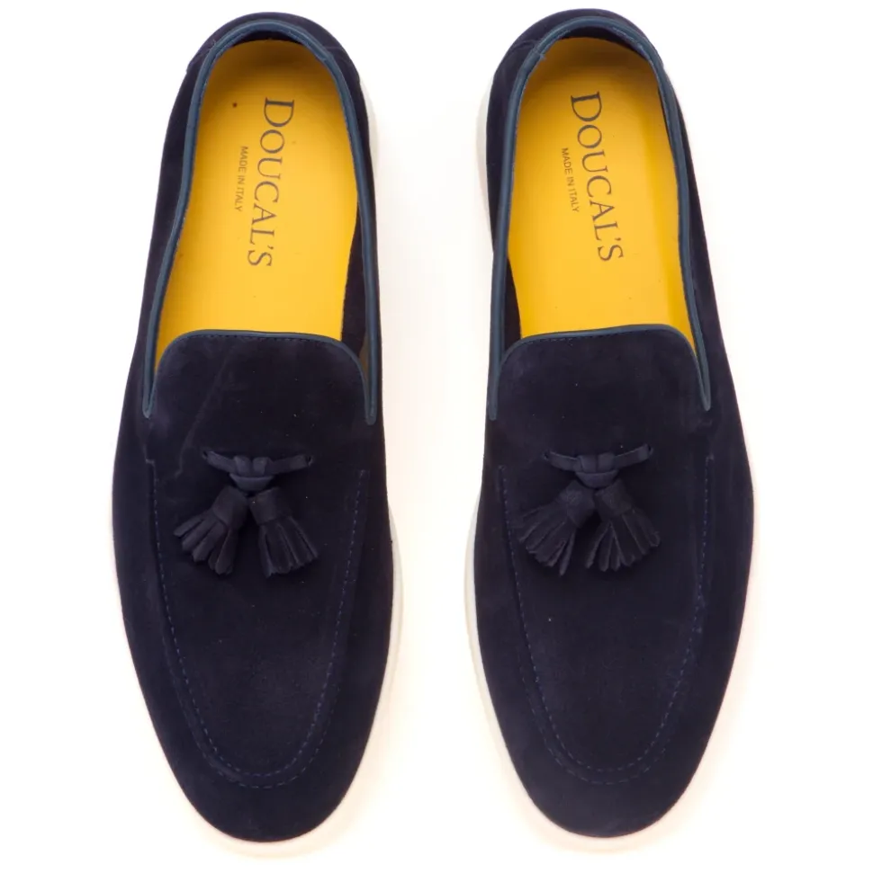 Tassel Loafer in Suede