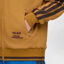 Track Top