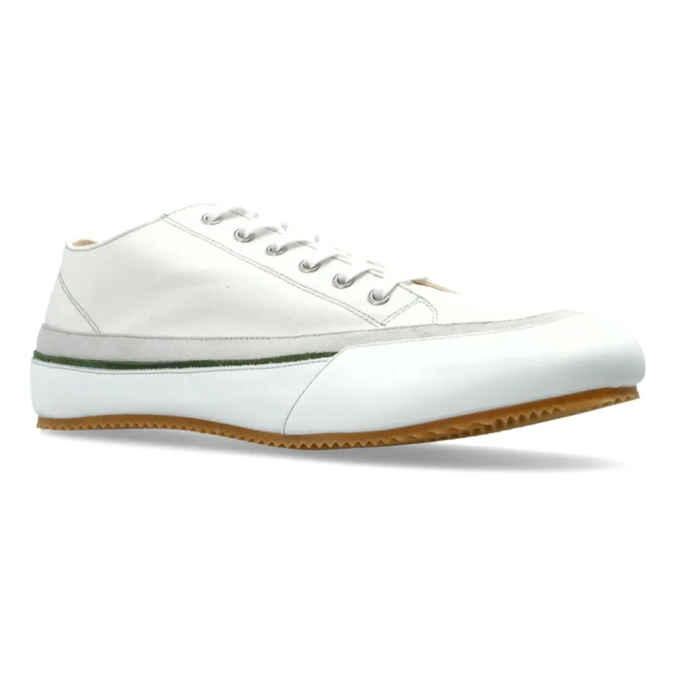 Traveller Canvas Sneakers