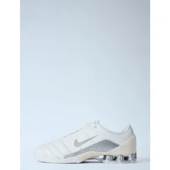 T90 Shox Magia Sneakers