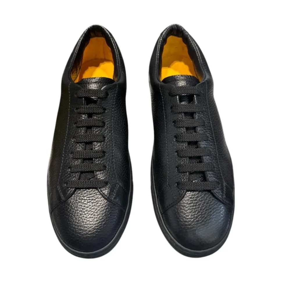 Tumblet Sneaker