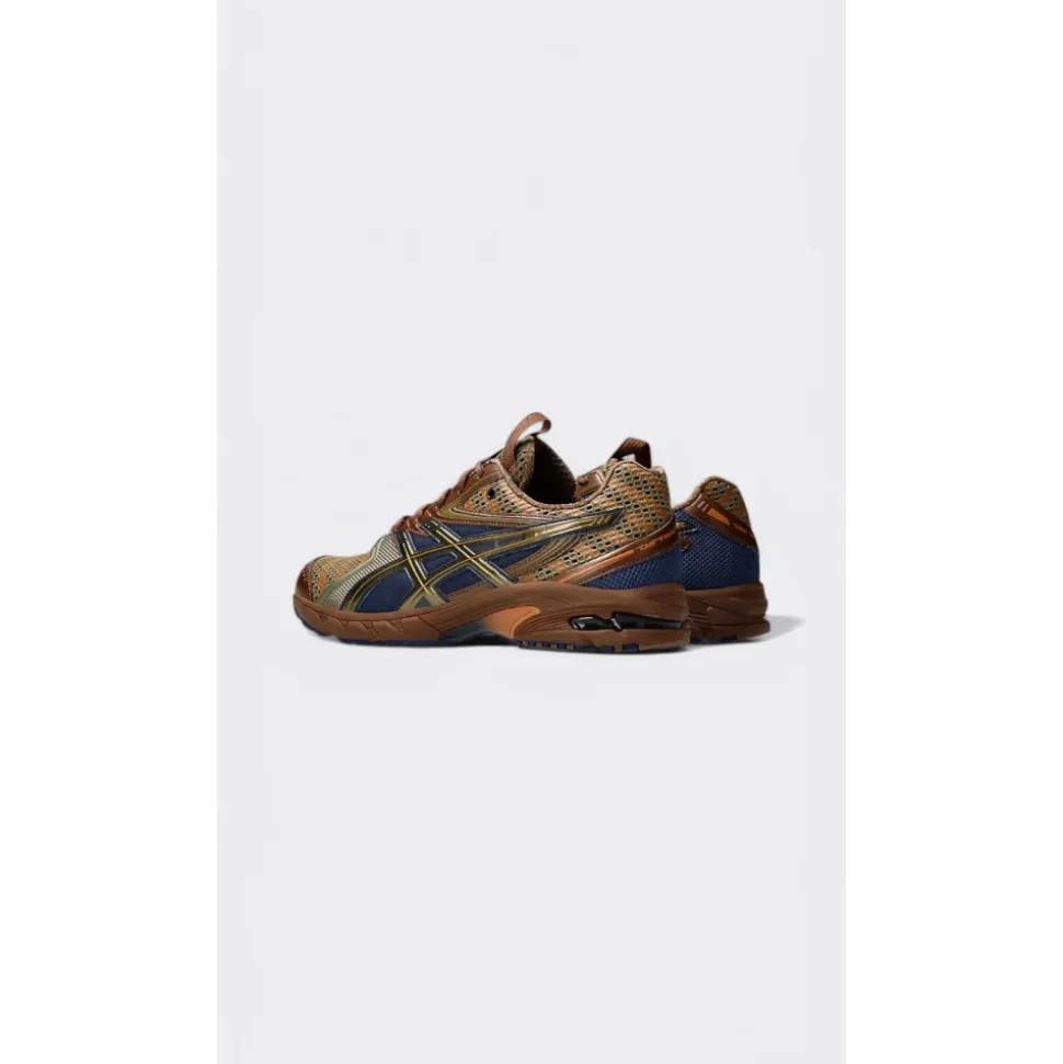 UB9-S GEL-DS Trainer 14