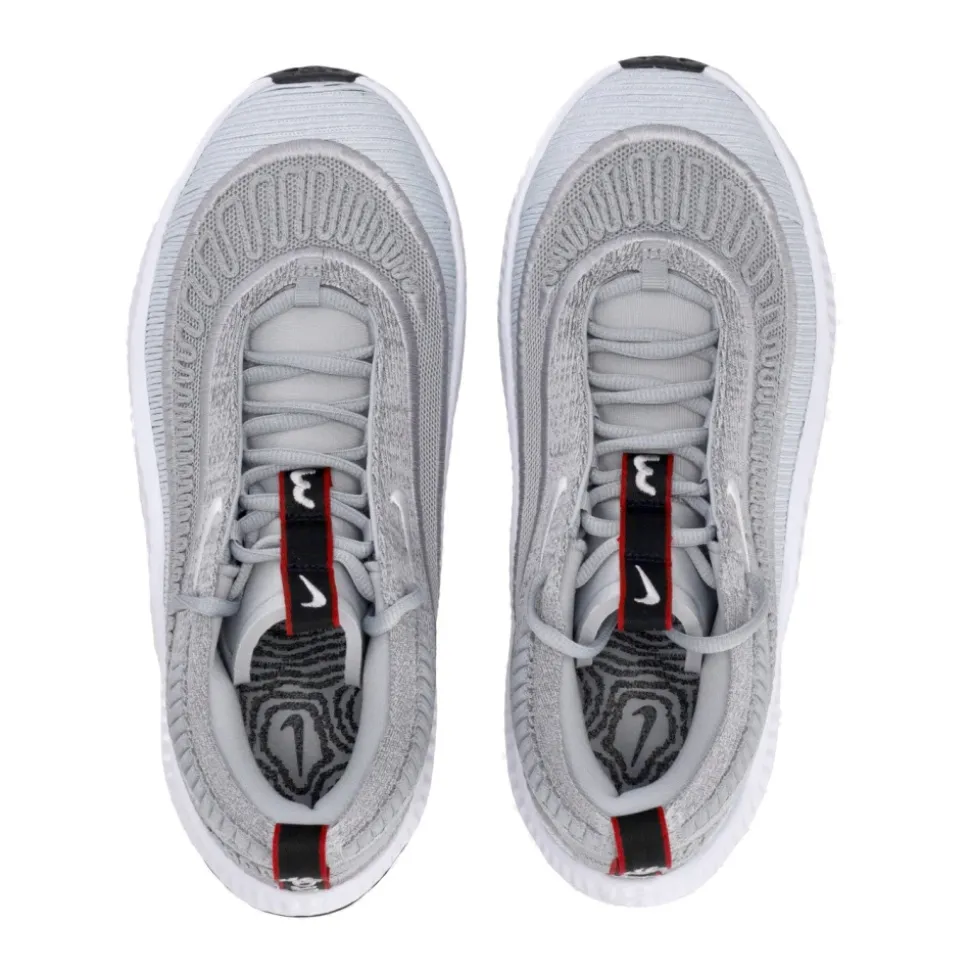 Unity 3 Basketball Shoe
