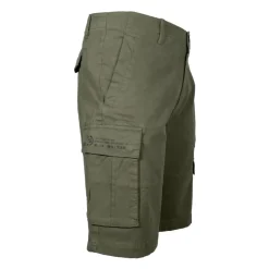 Versatile Bermuda Shorts Green