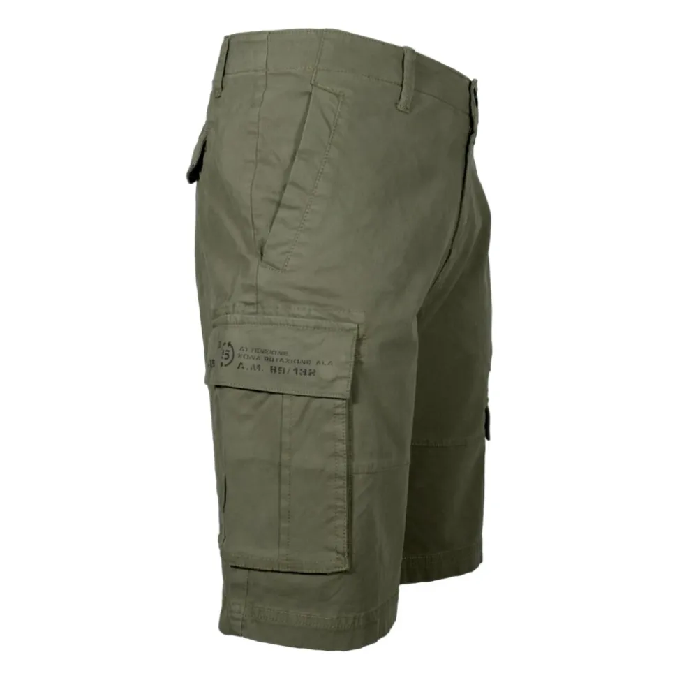 Versatile Bermuda Shorts Green