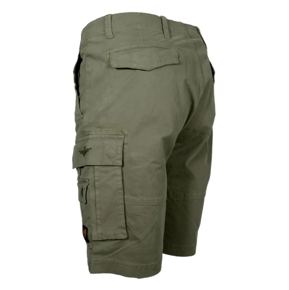 Versatile Bermuda Shorts Green