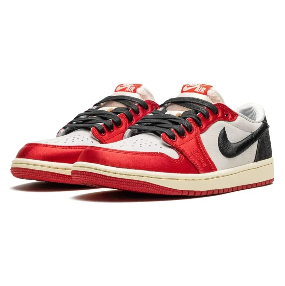 Vintage Basketball Style Sneaker