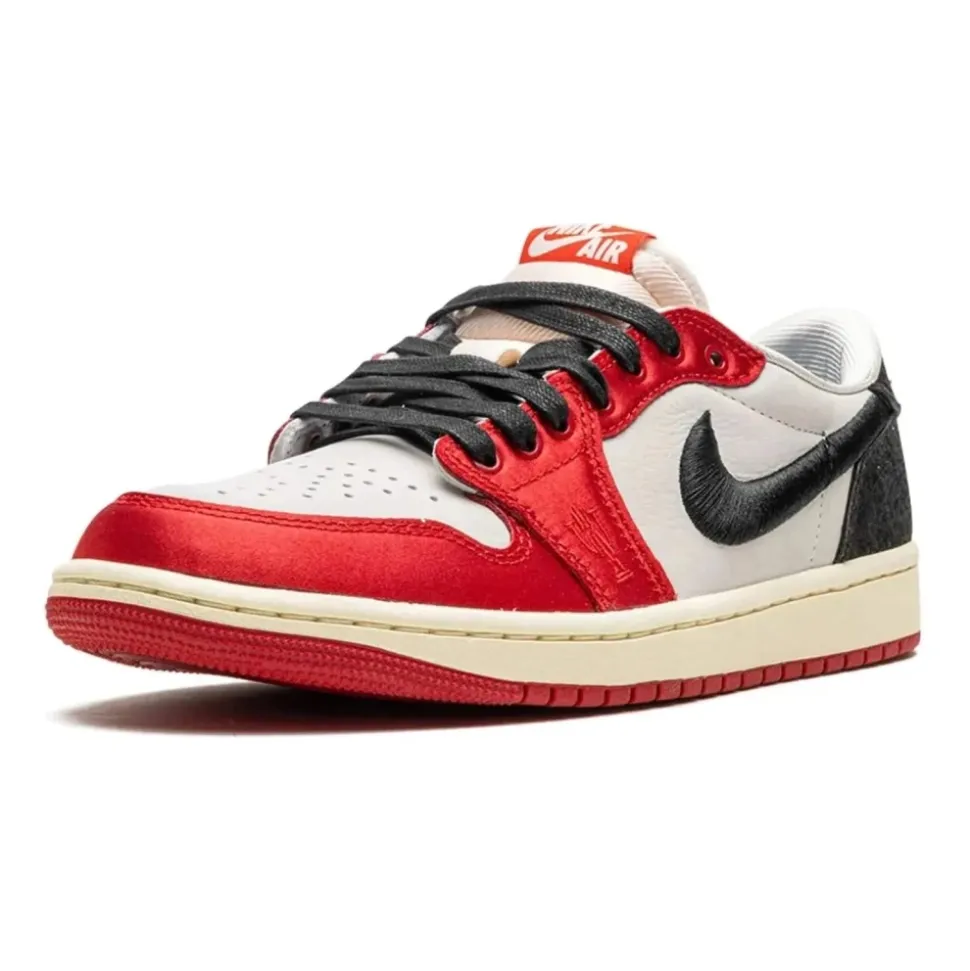 Vintage Basketball Style Sneaker