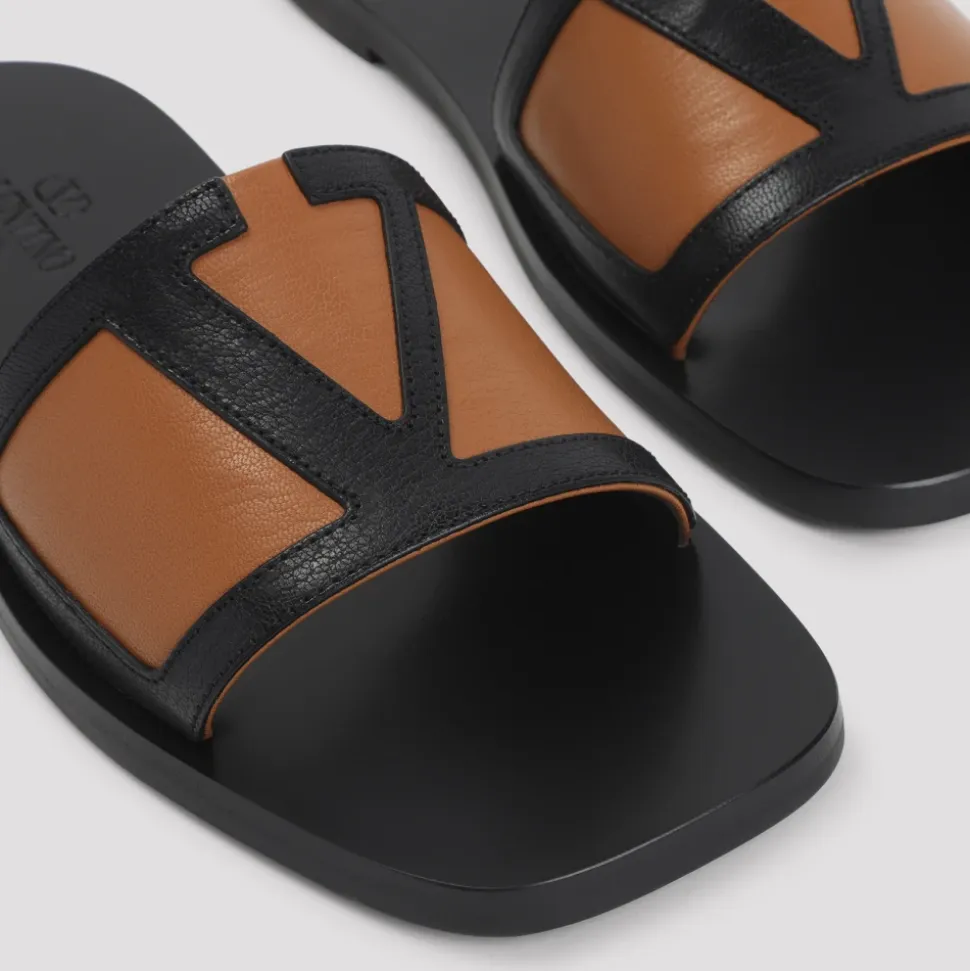 VLogo Signature Slide Sandal
