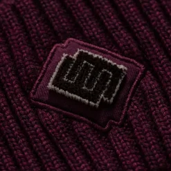 Wool Beanie Logo Detail