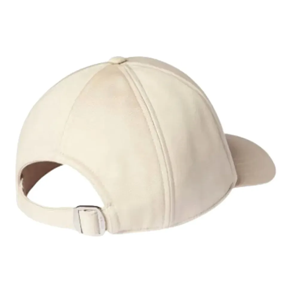 Wool Hat with Embroidery