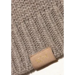 Wool sweater