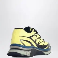XT Sneakers