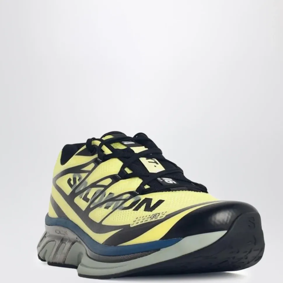 XT Sneakers