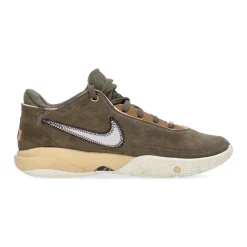 Xx Basketball Shoe
