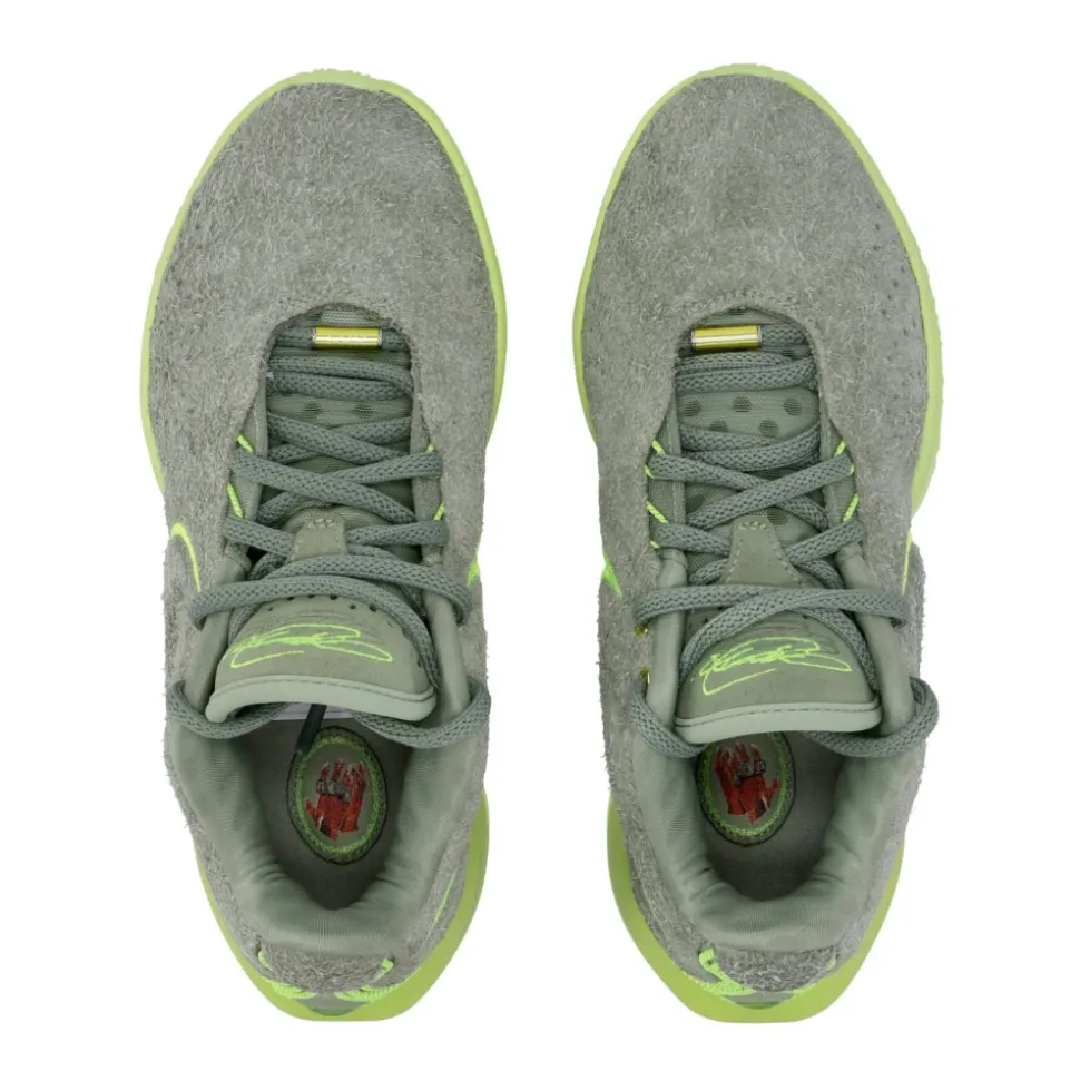 Xxi Basketball Shoe