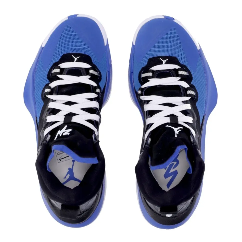 Zion 1 Basketball Shoes