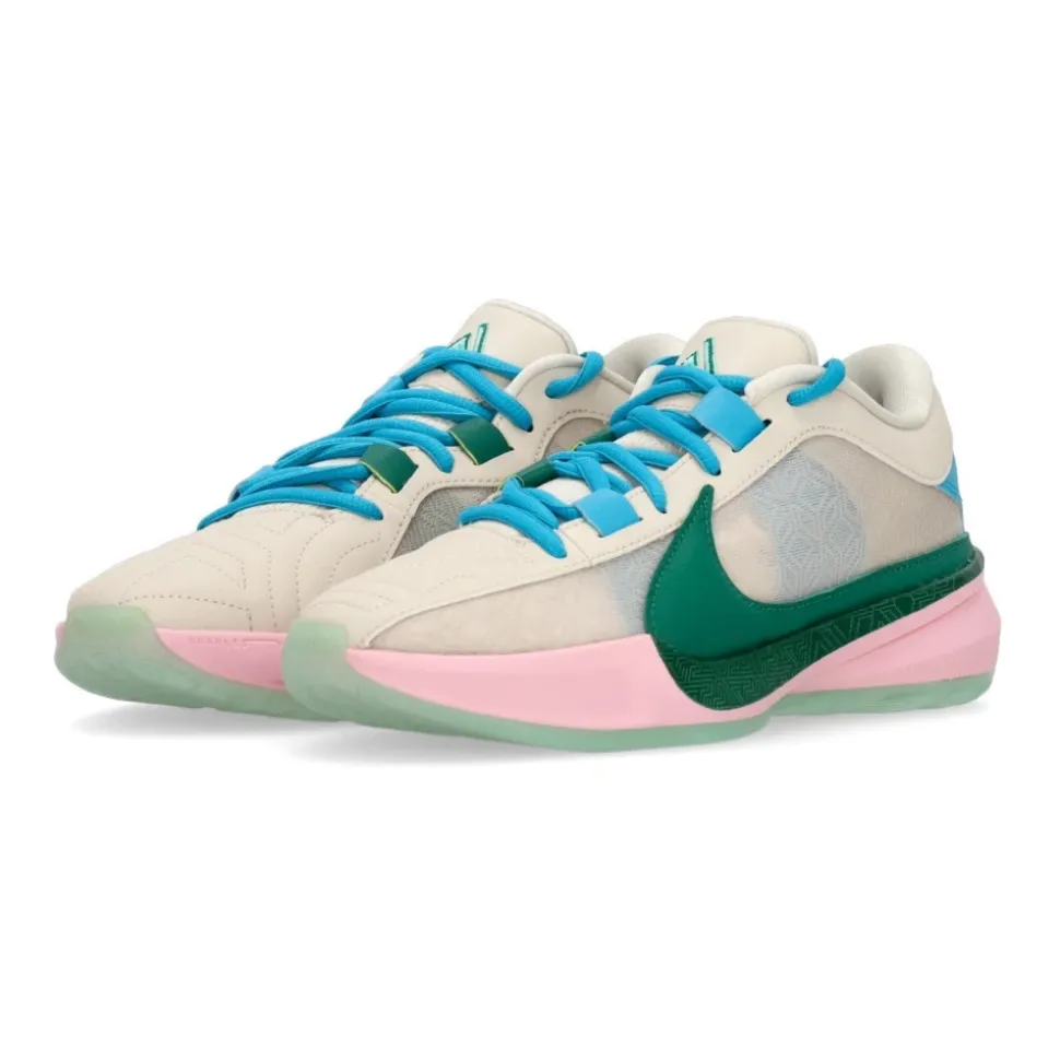 Zoom Freak 5 Basketball Shoe
