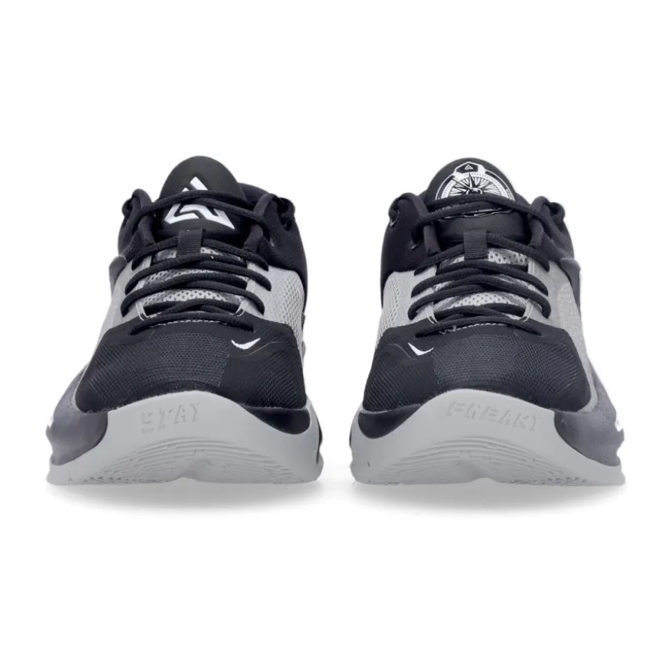 Zoom Freak 4 Basketball Shoe