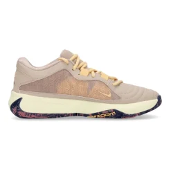 Zoom Freak 5 Basketball Shoe