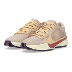 Zoom Freak 5 Basketball Shoe