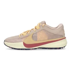 Zoom Freak 5 Basketball Shoe
