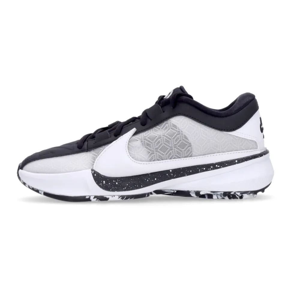 Zoom Freak 5 Basketball Shoe