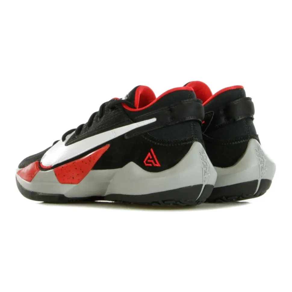 Zoom Freak 2 Basketball Shoes